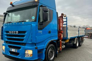 IVECO STRALIS 450 CASSONE CON GRU FASSI RETROCABIN