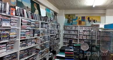 6000 dvd ex noleggio completi di custodie