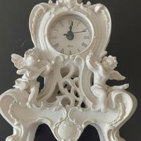 Orologio in stile barocco da tavolo