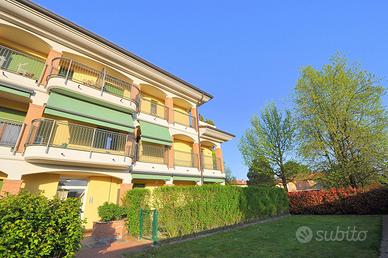 Box/Posto auto Inveruno [Cod. rif 3303317VRG]