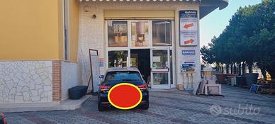 Massafra capannone con atrio