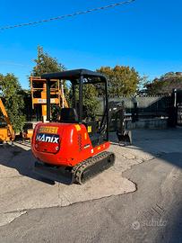 E156 Mini escavatore 15 q Hanix diesel