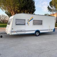 Roulotte knaus blu line