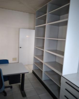 ArmadioaMuro270x200x50,Scrivania tripla 570x80