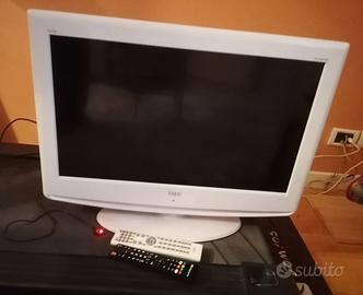 TV 26° LCD Thes con Decoder Digiquest DVB-T2