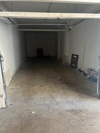 Lusciano parco emini due box per tre auto