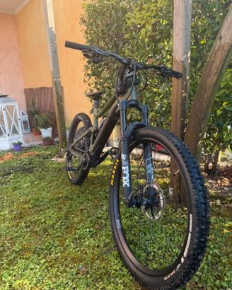 E-Mtb LAPIERRE  e-zesty AM9.2