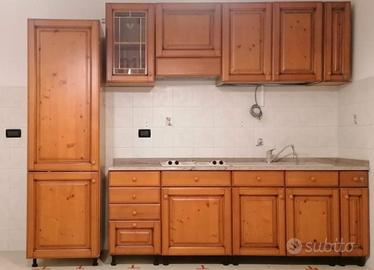 Cucina in vero legno