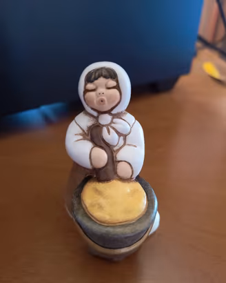 Thun Donna con Paiolo Presepe