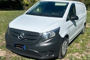 Mercedes vito automatico