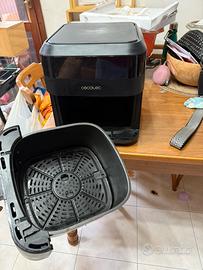 Friggitrice ad aria nuova usata 3 volte