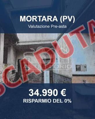 Immobile in asta di 236 m² con più di 5 locali a M