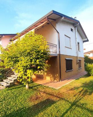 Casa singola con ampio giardino - FRANCENIGO