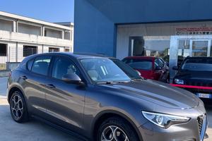 Alfa Romeo Stelvio 2.2 Turbodiesel 190 CV AT8 Q4 B
