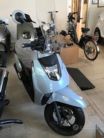 Kl Gemma 125 Scooter