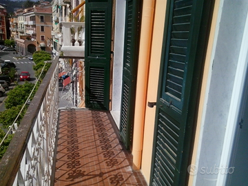 Lerici prima fila vista mare