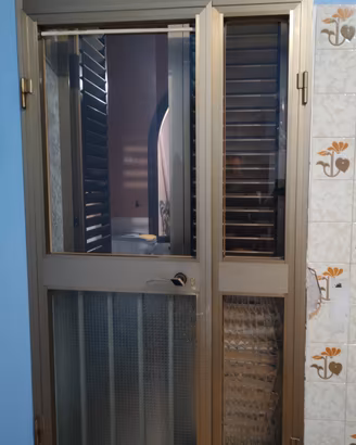 porta e persiana 