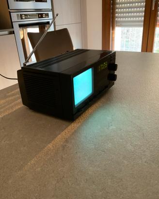 TV RADIO LARSEN