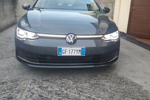 Volkswagen Golf 8 1.5 etsi Style Dsg fari Matrix