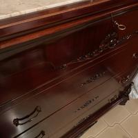 Como’ piu’ comodini