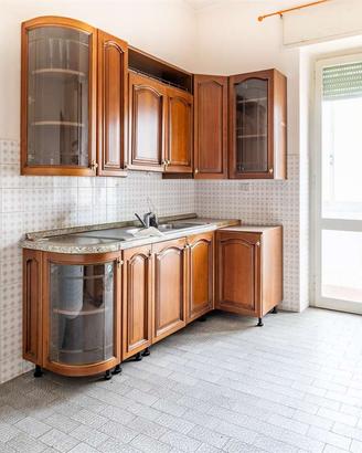 Ampio trilocale con terrazza