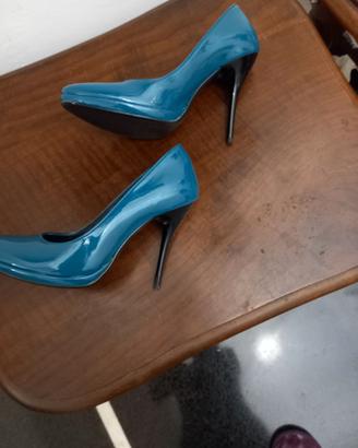 Scarpe vernice verde petrolio