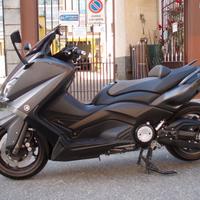 Yamaha T-Max 530
