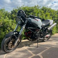 Ducati monster 600