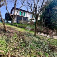 CASA SEMINDIPENDENTE A MONTECALVO VERSIGGIA