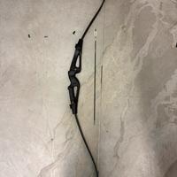 Arco intech decathlon con freccia