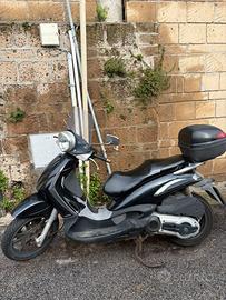 Beverly Tourer 400 anno 2008