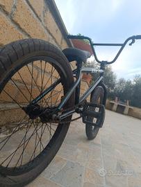  BMX VERDE METALLIZZATO 