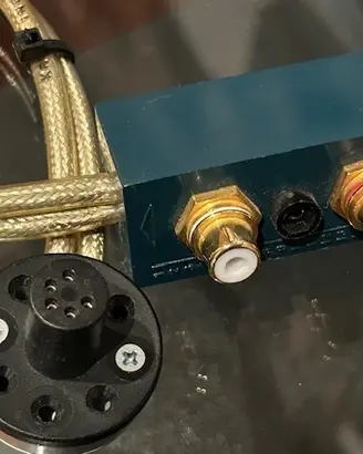 Krell Industries cavo phono e pentapolare.