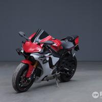 YAMAHA YZF R1 1000