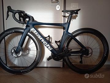 Bianchi Oltre Comp 2025 Power Meter Magene TEO