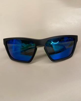 Occhiali da sole sportivi