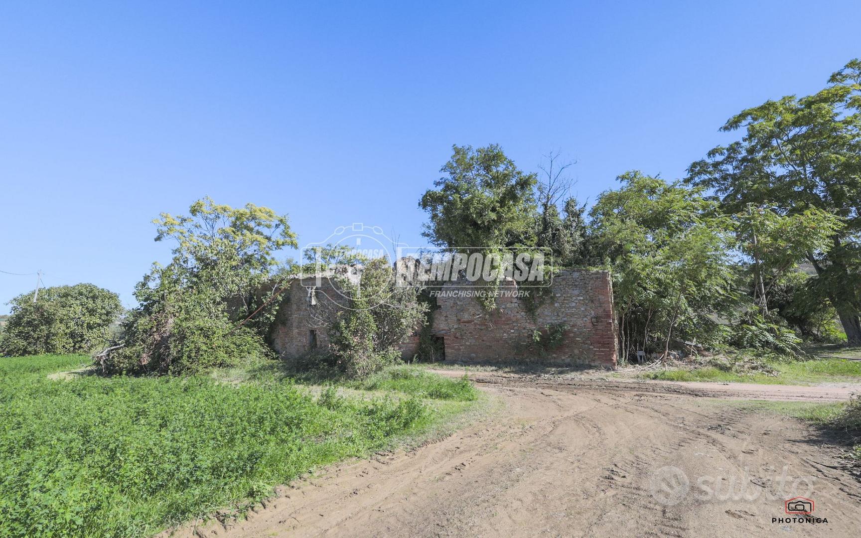 RUSTICO INDIPENDENTE CON TERRENO - MORCIANO DI ROM - Vista 3