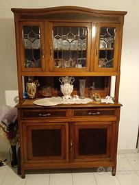 Credenza antica