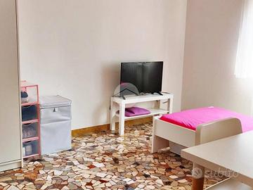 Stanza Singola Fronte Ospedale San Bortolo Vicenza