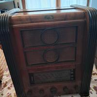 RADIO LA VOCE DEL PADRONE MOD.141