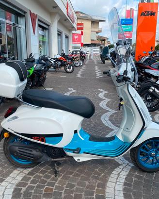 Vespa 150 Primavera - 2024