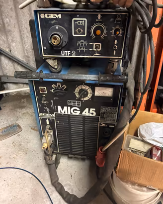Saldatrice CEMONT mig 45