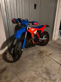 Kit Plastiche beta 125 2025