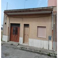 Vendita casa indipendente piano terra