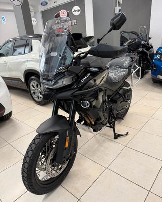 Cf Moto 800MT explorer 100 eruo al mese