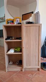 Libreria con ante BILLY IKEA