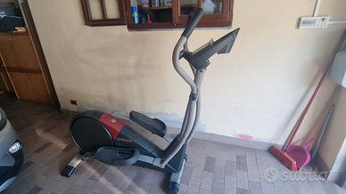 Attrezzo da palestra ellittica
