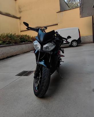 triumph street triple 675-abs