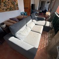 Divano con chaise longue