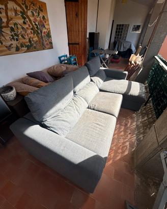 Divano con chaise longue